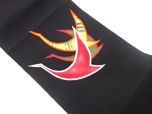 縮緬地抽象鶴模様刺繍名古屋帯